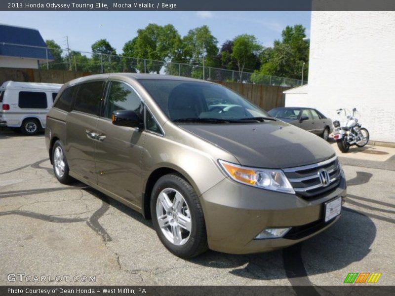 Front 3/4 View of 2013 Odyssey Touring Elite