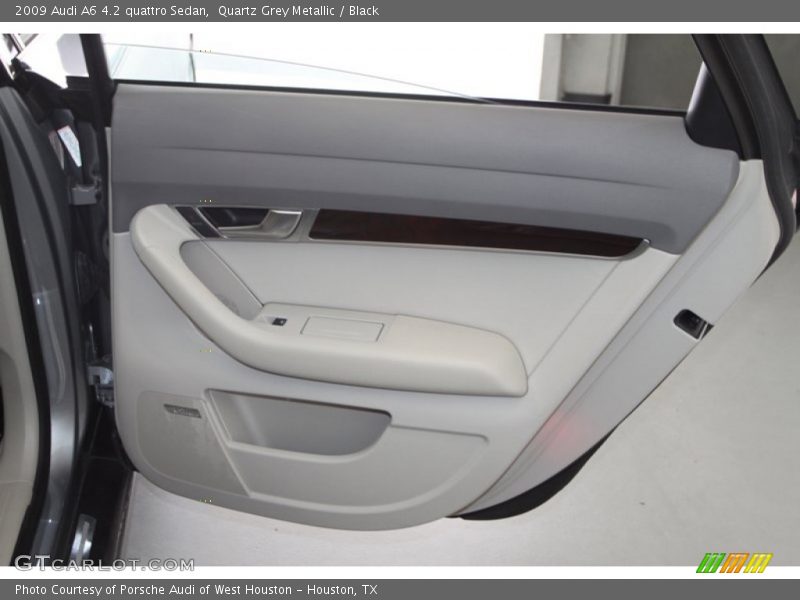 Door Panel of 2009 A6 4.2 quattro Sedan