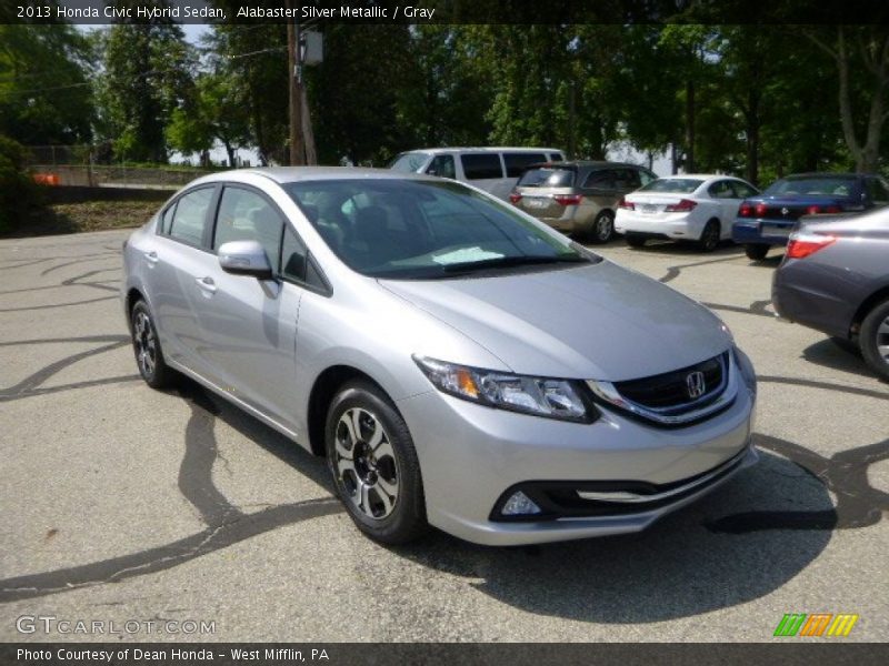 Front 3/4 View of 2013 Civic Hybrid Sedan