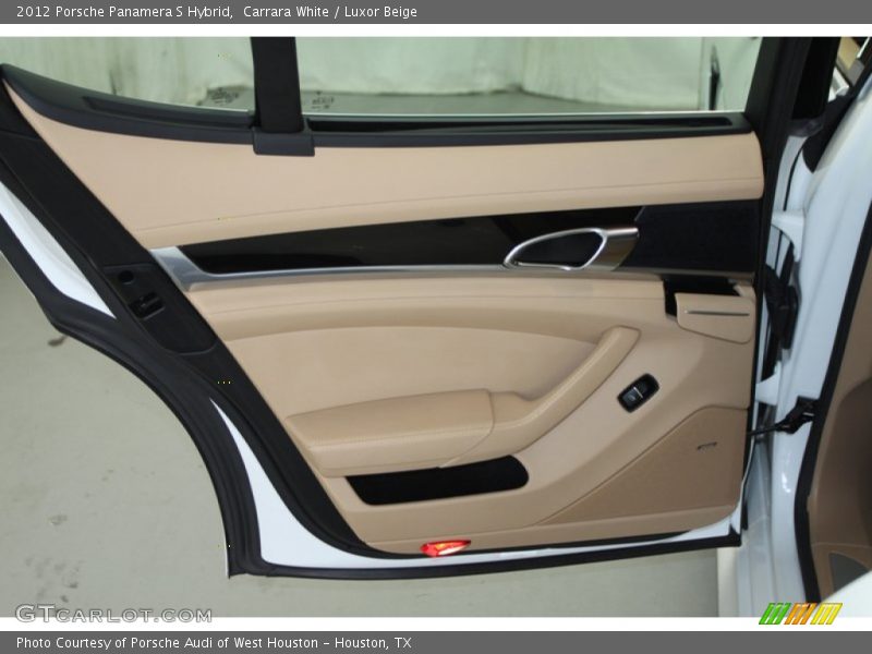 Door Panel of 2012 Panamera S Hybrid