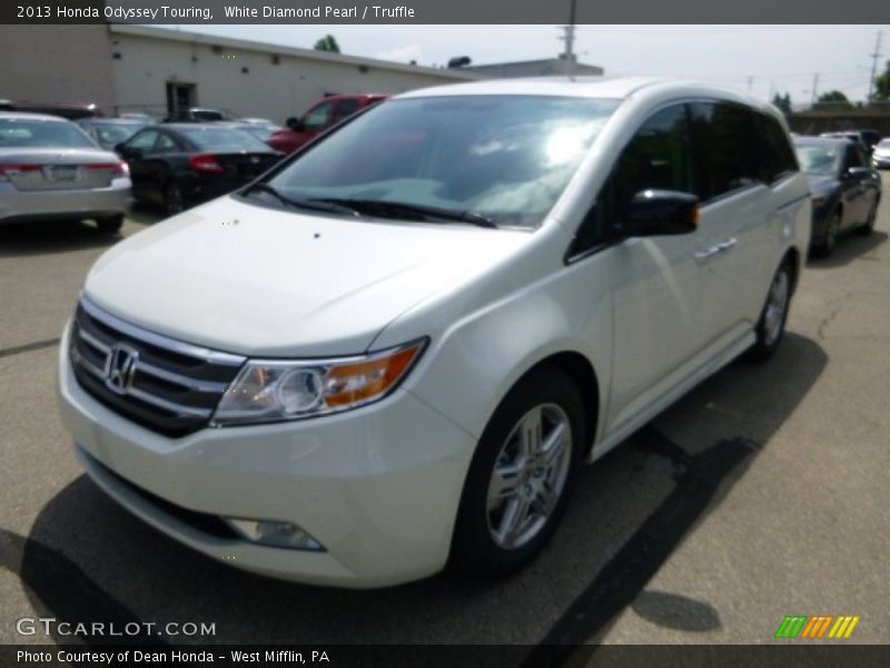 White Diamond Pearl / Truffle 2013 Honda Odyssey Touring