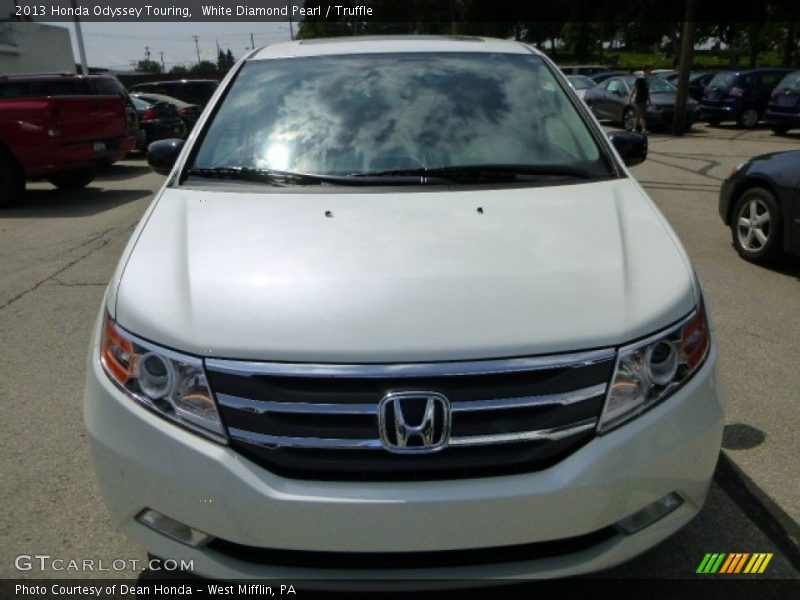 White Diamond Pearl / Truffle 2013 Honda Odyssey Touring