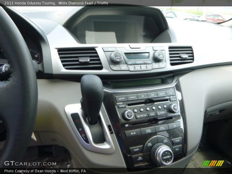 White Diamond Pearl / Truffle 2013 Honda Odyssey Touring