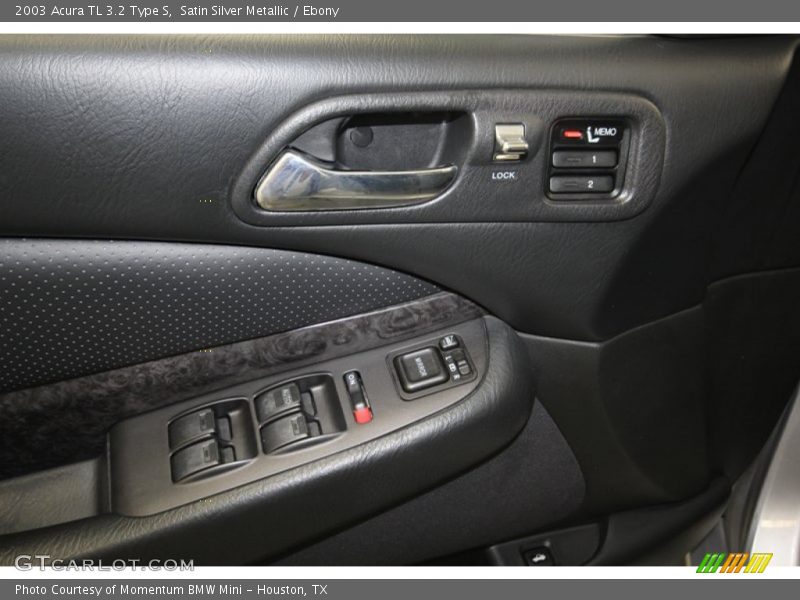 Controls of 2003 TL 3.2 Type S