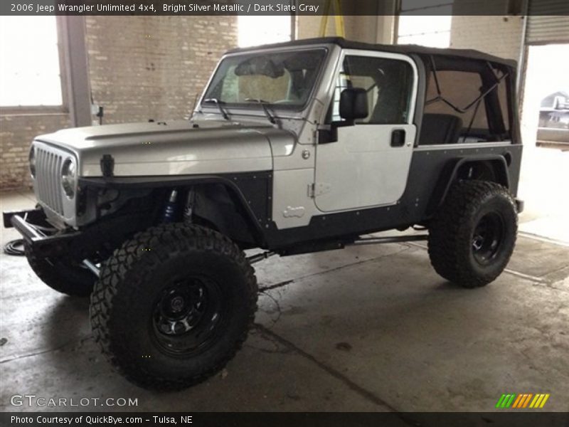 Bright Silver Metallic / Dark Slate Gray 2006 Jeep Wrangler Unlimited 4x4