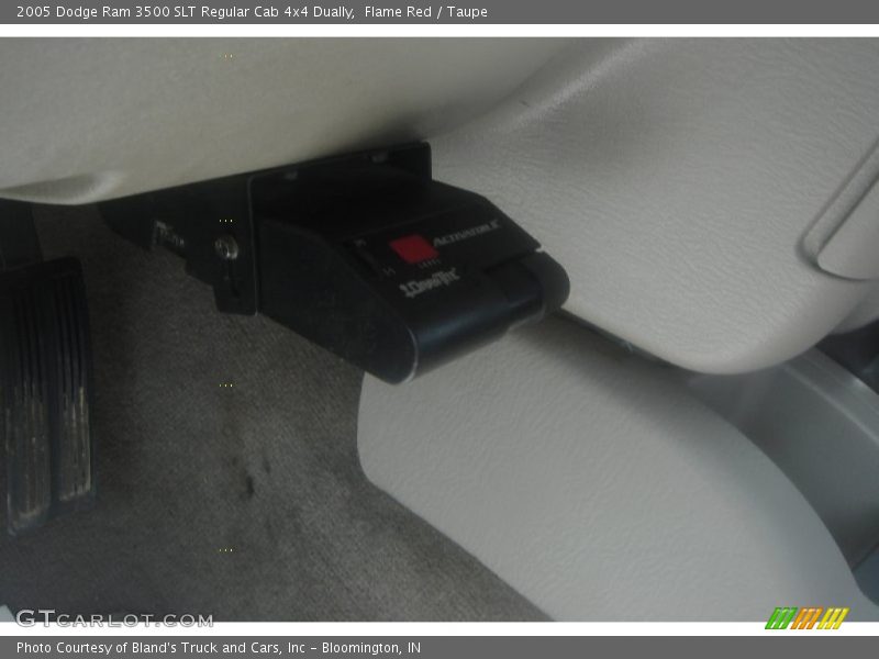 Flame Red / Taupe 2005 Dodge Ram 3500 SLT Regular Cab 4x4 Dually