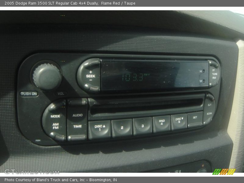Audio System of 2005 Ram 3500 SLT Regular Cab 4x4 Dually