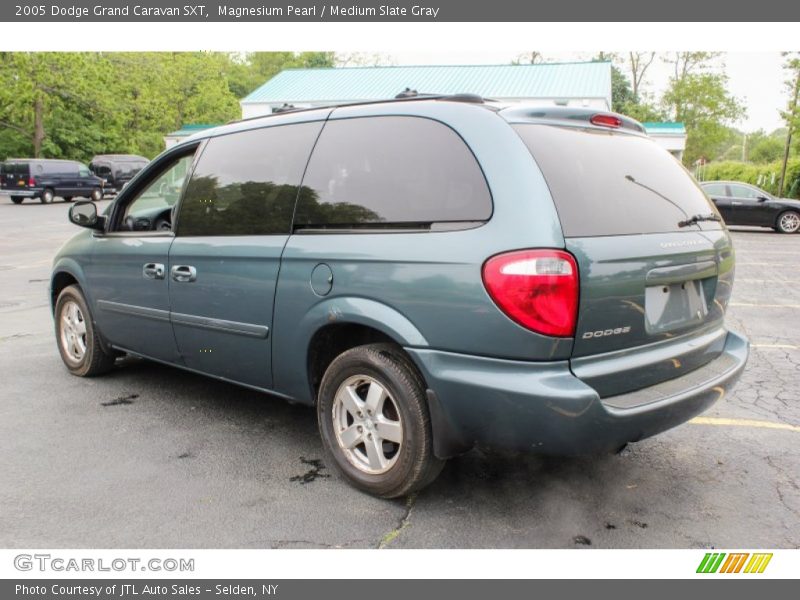 Magnesium Pearl / Medium Slate Gray 2005 Dodge Grand Caravan SXT