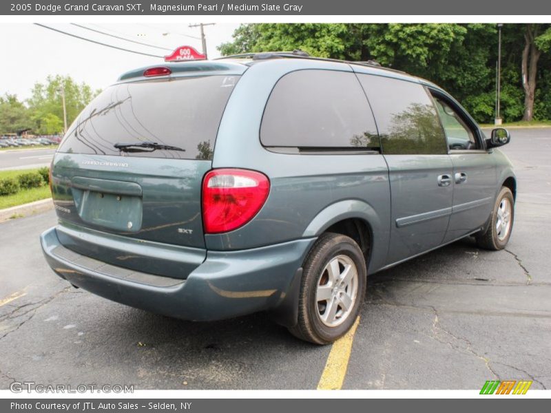 Magnesium Pearl / Medium Slate Gray 2005 Dodge Grand Caravan SXT