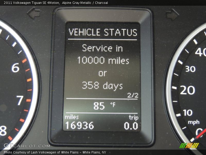 Alpine Gray Metallic / Charcoal 2011 Volkswagen Tiguan SE 4Motion