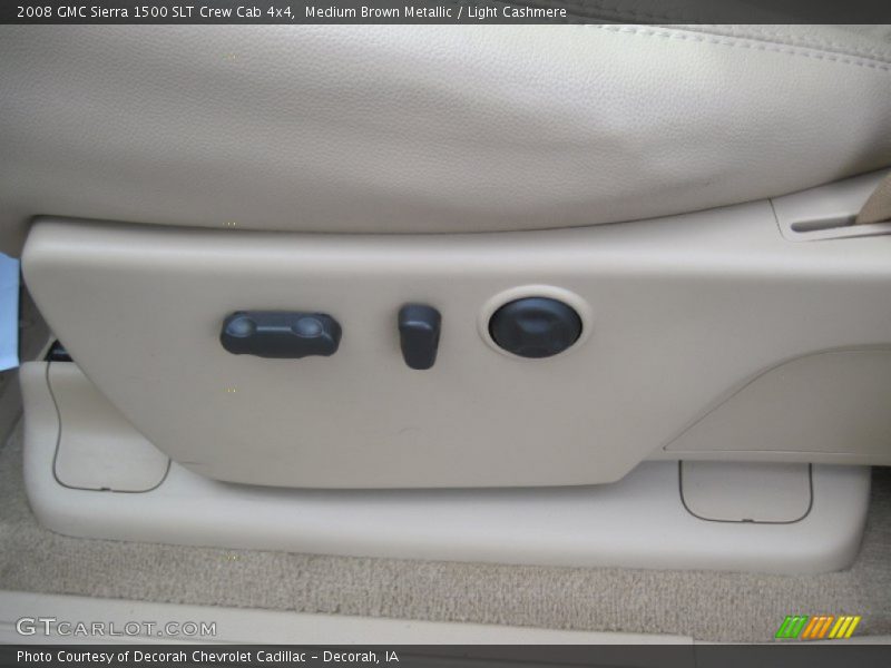 Medium Brown Metallic / Light Cashmere 2008 GMC Sierra 1500 SLT Crew Cab 4x4