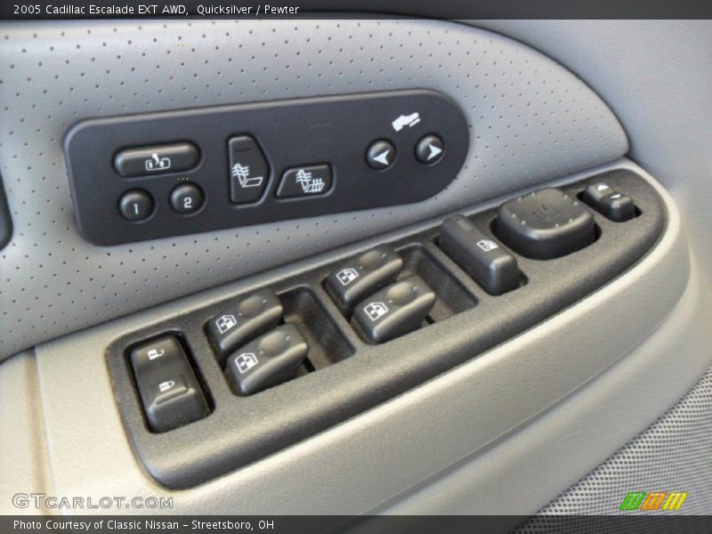 Quicksilver / Pewter 2005 Cadillac Escalade EXT AWD