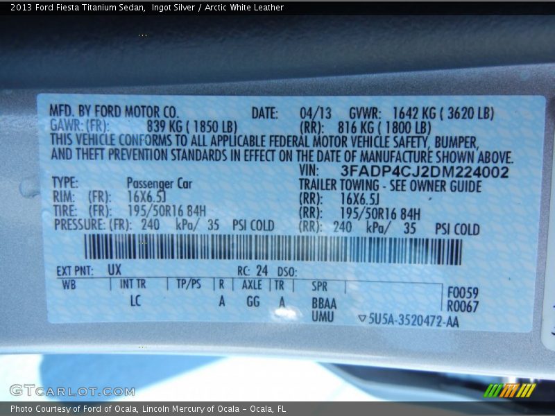 Ingot Silver / Arctic White Leather 2013 Ford Fiesta Titanium Sedan