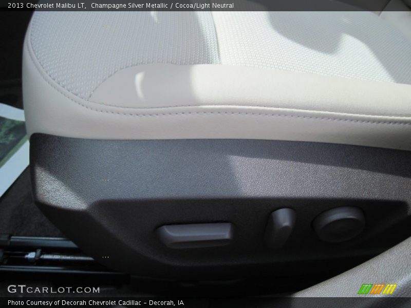 Champagne Silver Metallic / Cocoa/Light Neutral 2013 Chevrolet Malibu LT