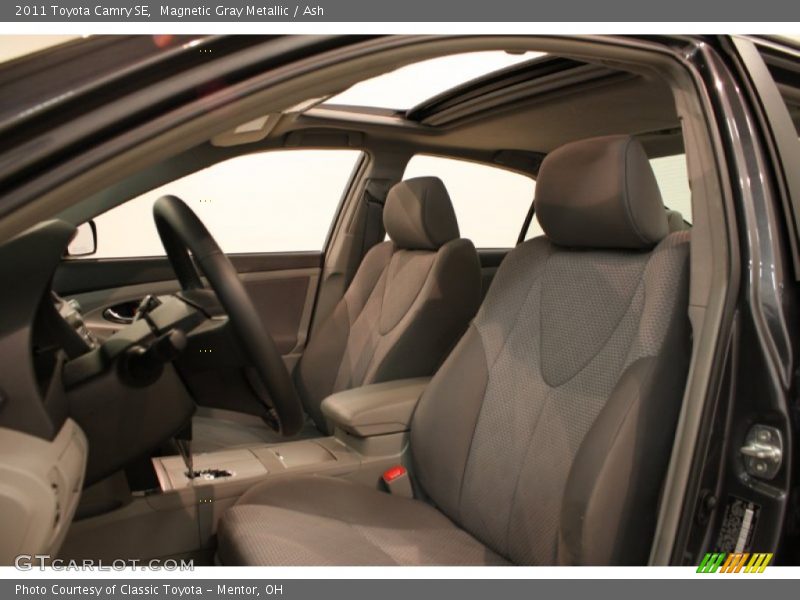 Magnetic Gray Metallic / Ash 2011 Toyota Camry SE