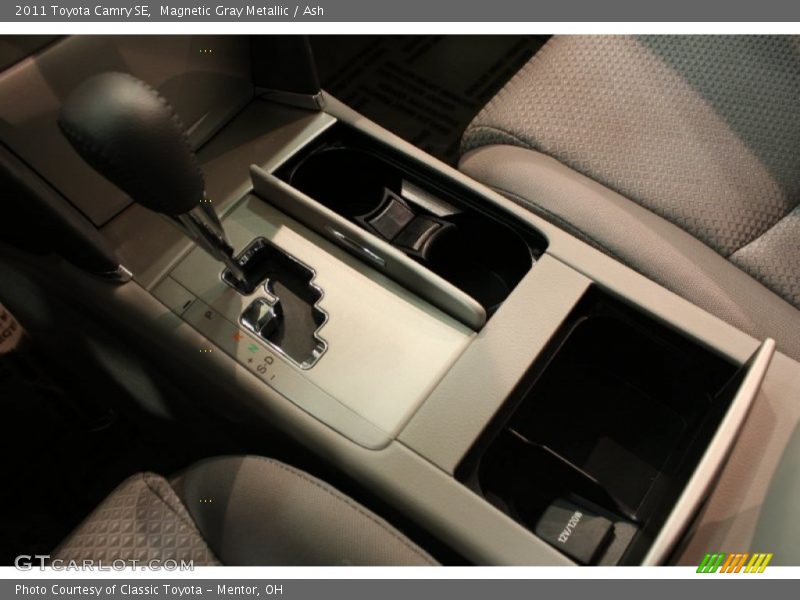 Magnetic Gray Metallic / Ash 2011 Toyota Camry SE