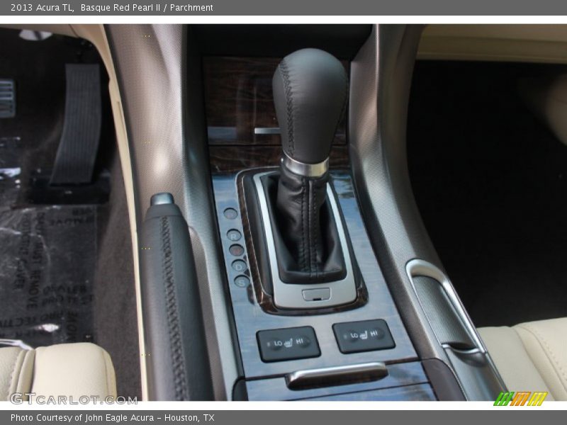 Basque Red Pearl II / Parchment 2013 Acura TL