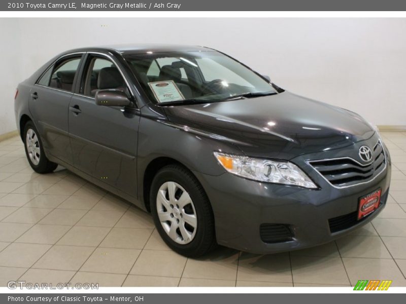 Magnetic Gray Metallic / Ash Gray 2010 Toyota Camry LE