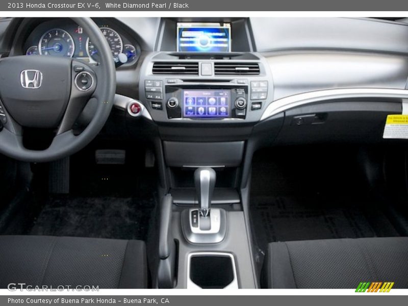 Dashboard of 2013 Crosstour EX V-6