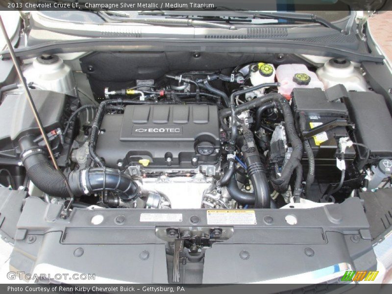 Champagne Silver Metallic / Medium Titanium 2013 Chevrolet Cruze LT