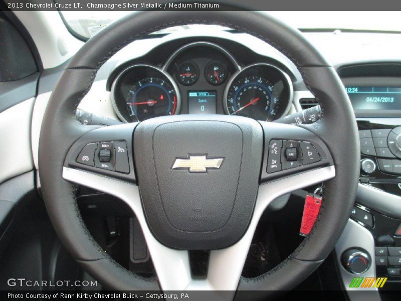 Champagne Silver Metallic / Medium Titanium 2013 Chevrolet Cruze LT