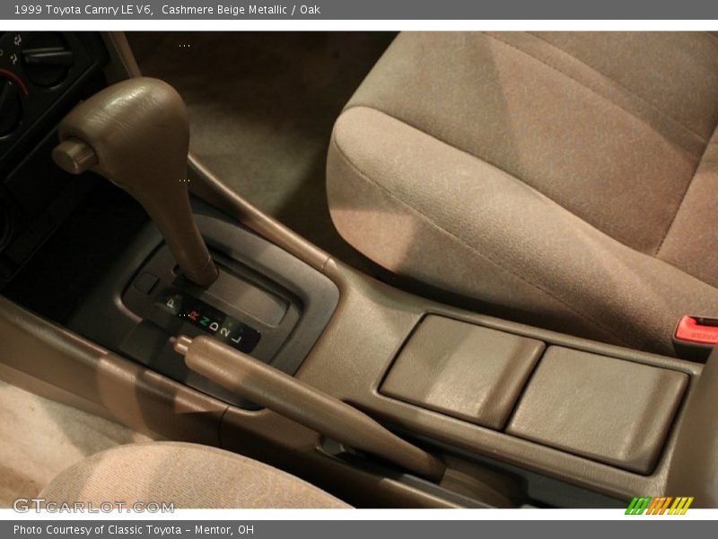 Cashmere Beige Metallic / Oak 1999 Toyota Camry LE V6