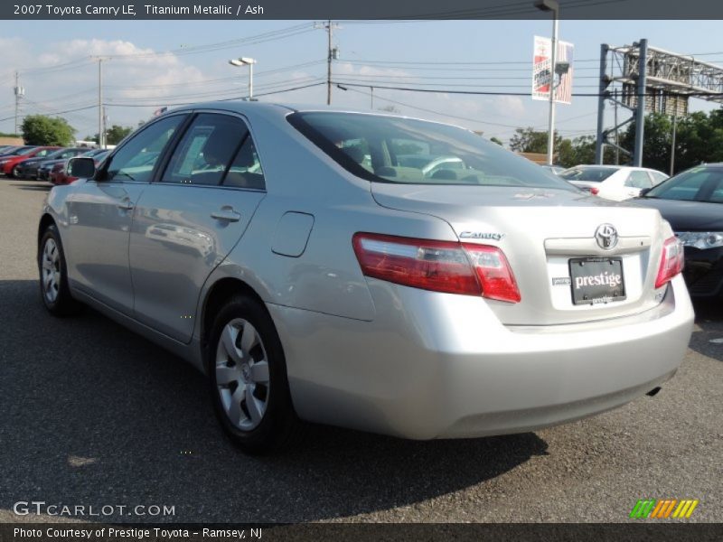 Titanium Metallic / Ash 2007 Toyota Camry LE