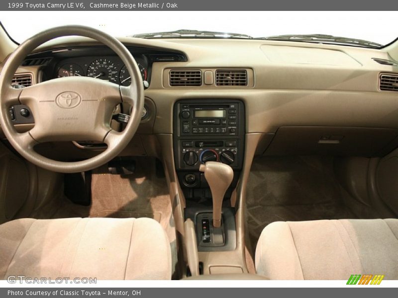 Cashmere Beige Metallic / Oak 1999 Toyota Camry LE V6
