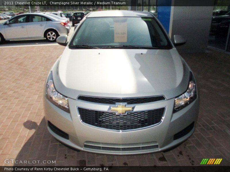 Champagne Silver Metallic / Medium Titanium 2013 Chevrolet Cruze LT