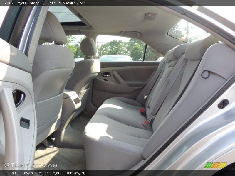 Titanium Metallic / Ash 2007 Toyota Camry LE
