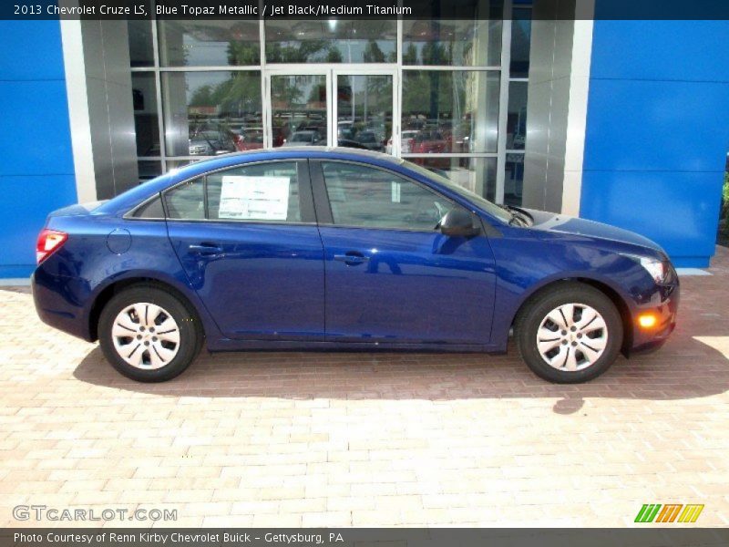 Blue Topaz Metallic / Jet Black/Medium Titanium 2013 Chevrolet Cruze LS