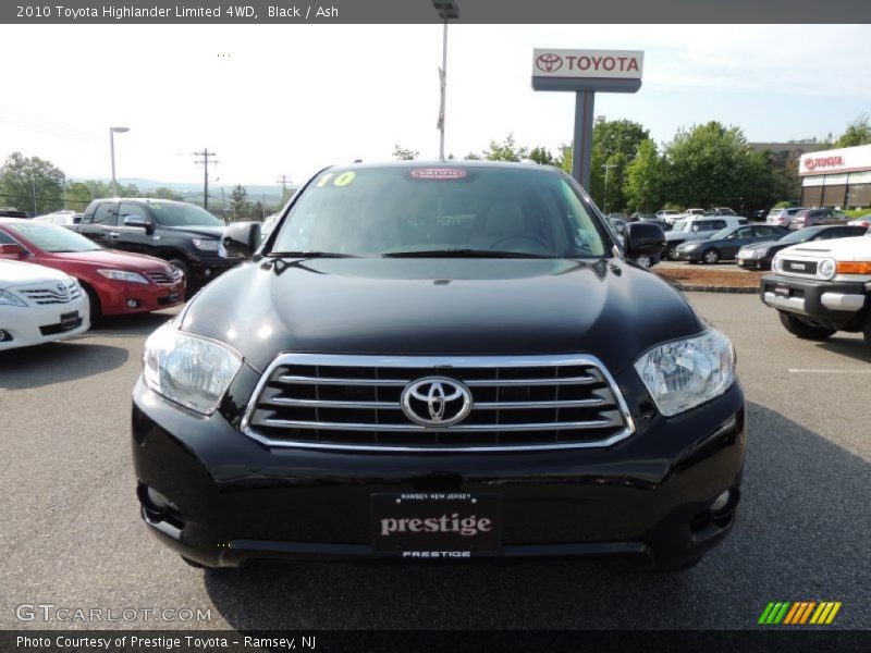 Black / Ash 2010 Toyota Highlander Limited 4WD
