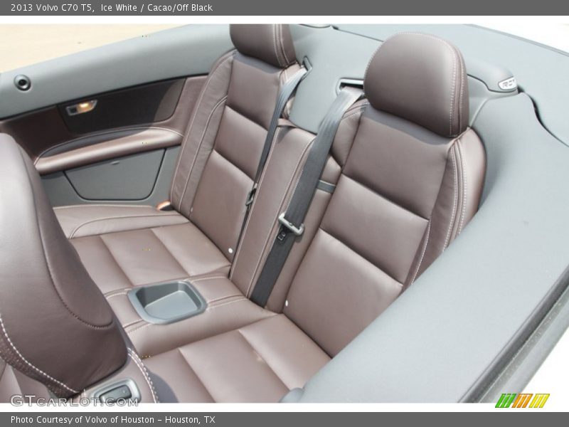 Ice White / Cacao/Off Black 2013 Volvo C70 T5