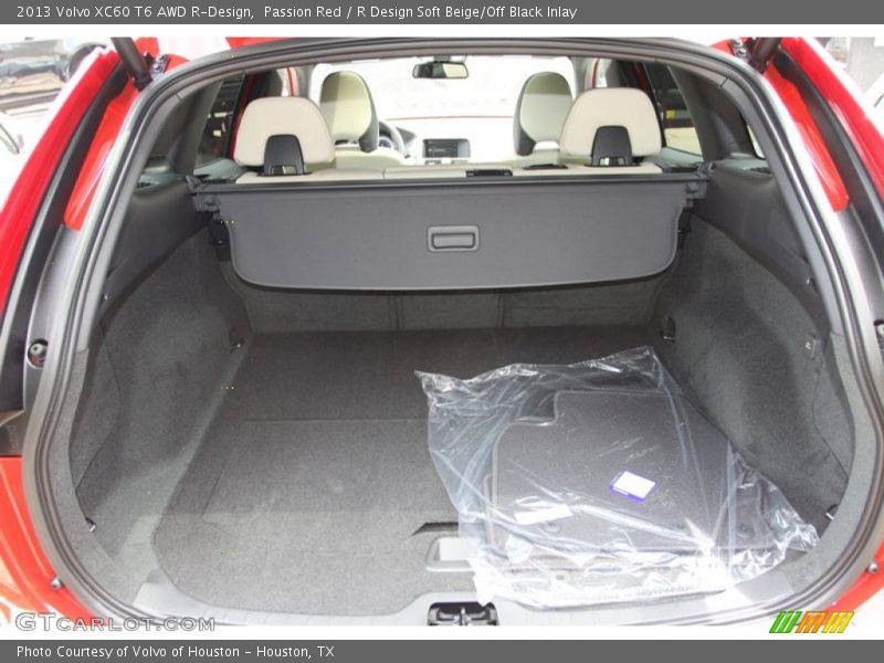  2013 XC60 T6 AWD R-Design Trunk