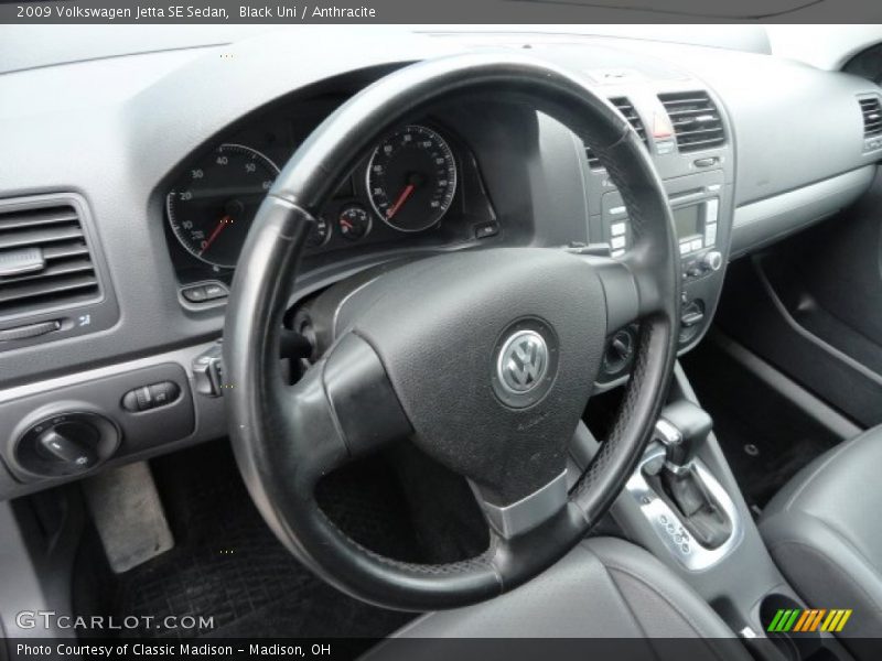 Black Uni / Anthracite 2009 Volkswagen Jetta SE Sedan