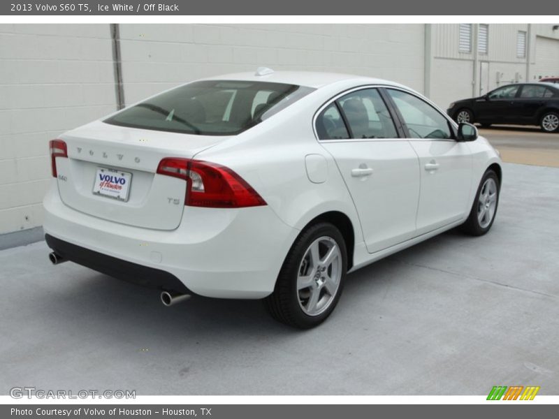 Ice White / Off Black 2013 Volvo S60 T5