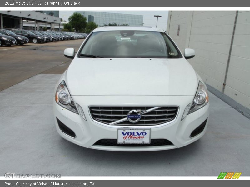 Ice White / Off Black 2013 Volvo S60 T5