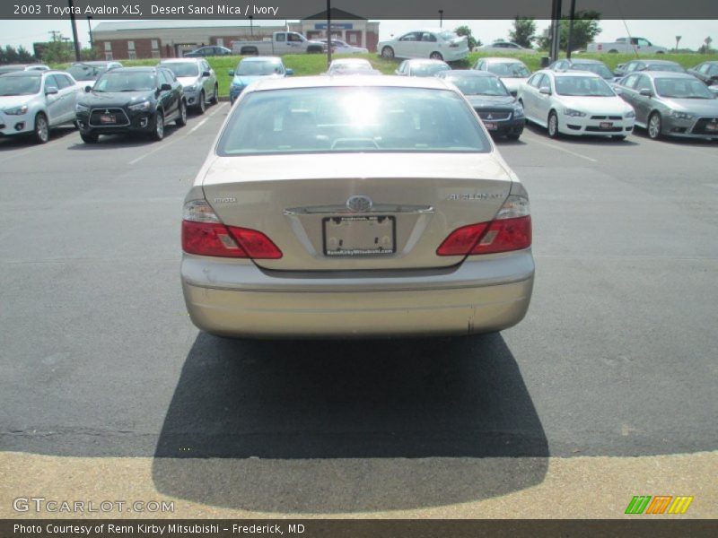 Desert Sand Mica / Ivory 2003 Toyota Avalon XLS