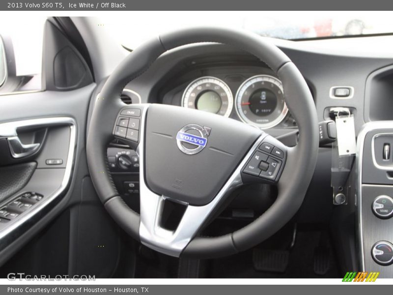 Ice White / Off Black 2013 Volvo S60 T5