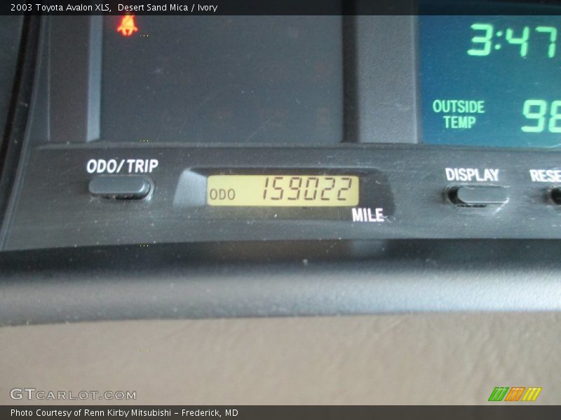 Desert Sand Mica / Ivory 2003 Toyota Avalon XLS