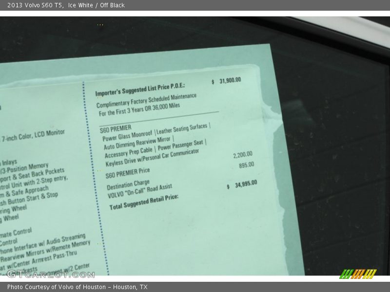 Ice White / Off Black 2013 Volvo S60 T5