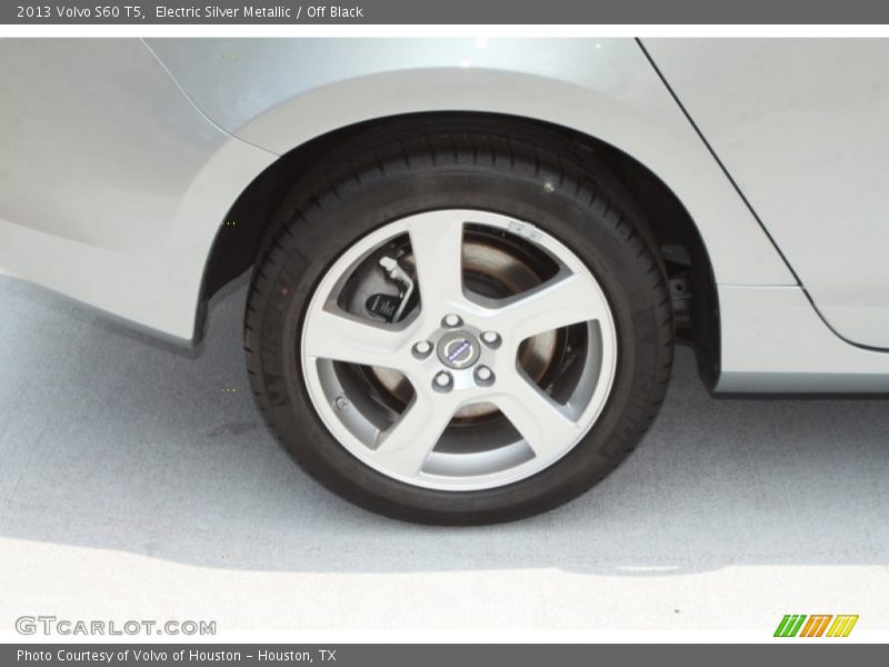 Electric Silver Metallic / Off Black 2013 Volvo S60 T5