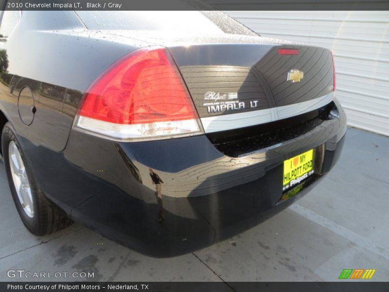 Black / Gray 2010 Chevrolet Impala LT