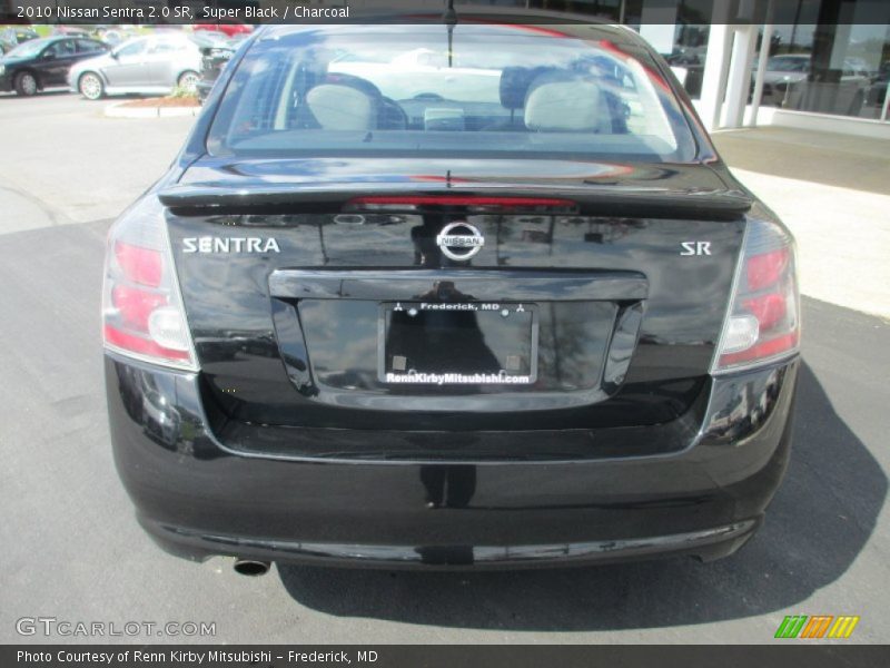 Super Black / Charcoal 2010 Nissan Sentra 2.0 SR