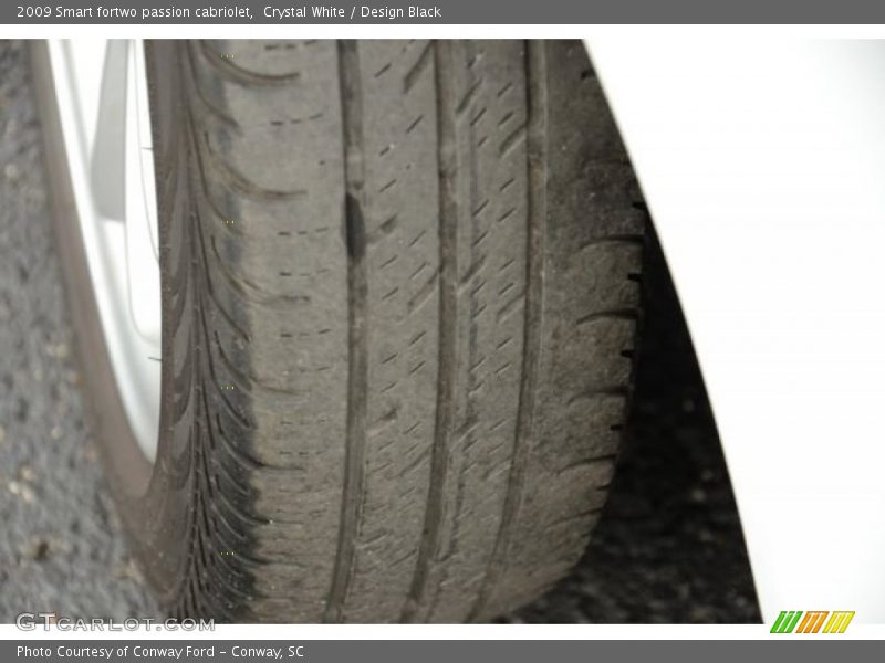Crystal White / Design Black 2009 Smart fortwo passion cabriolet