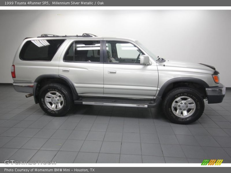 Millennium Silver Metallic / Oak 1999 Toyota 4Runner SR5