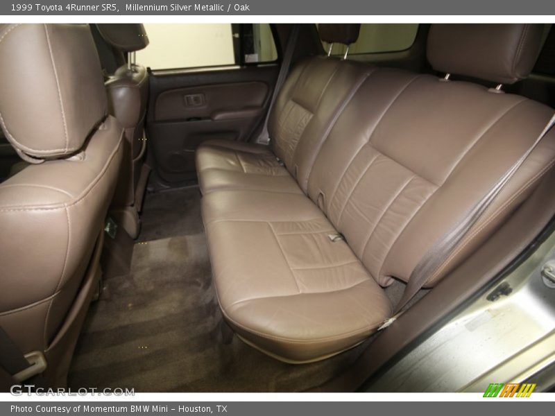 Millennium Silver Metallic / Oak 1999 Toyota 4Runner SR5