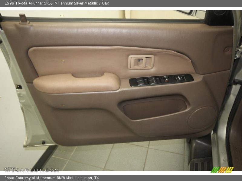 Millennium Silver Metallic / Oak 1999 Toyota 4Runner SR5