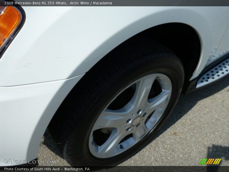 Arctic White / Macadamia 2008 Mercedes-Benz ML 350 4Matic