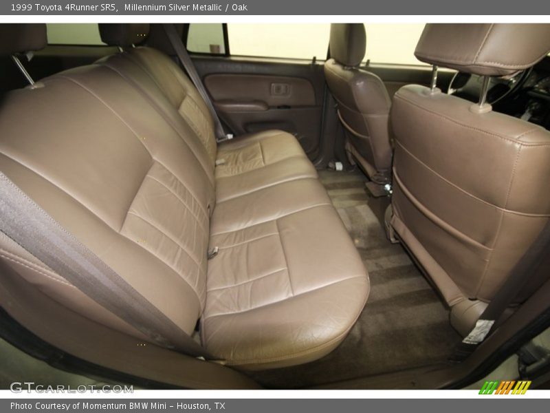 Millennium Silver Metallic / Oak 1999 Toyota 4Runner SR5
